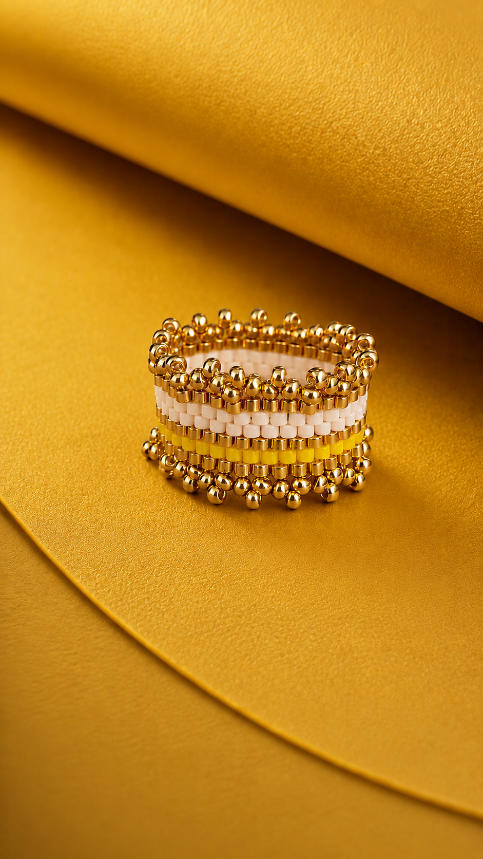 Inel Miyuki CROWN Yellow lucrat manual – Gioia Amore